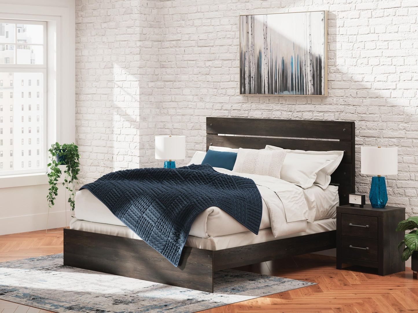 Hollivern King Panel Bed, Dresser and Mirror