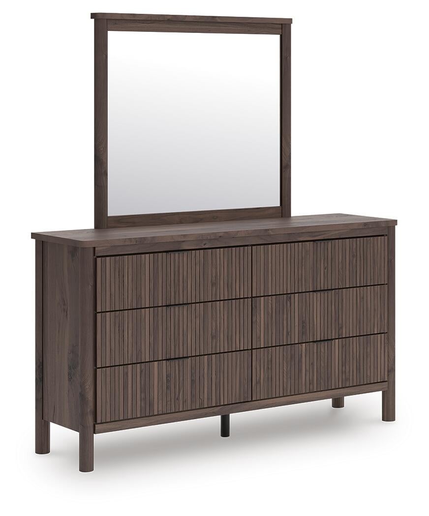 Pamytta Queen Panel Bed, Dresser and Mirror