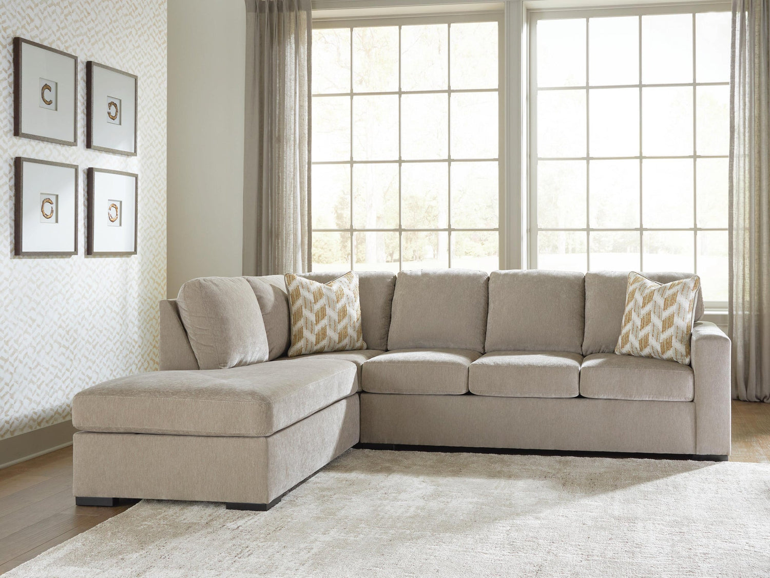 Living Room > Reclining Furniture
