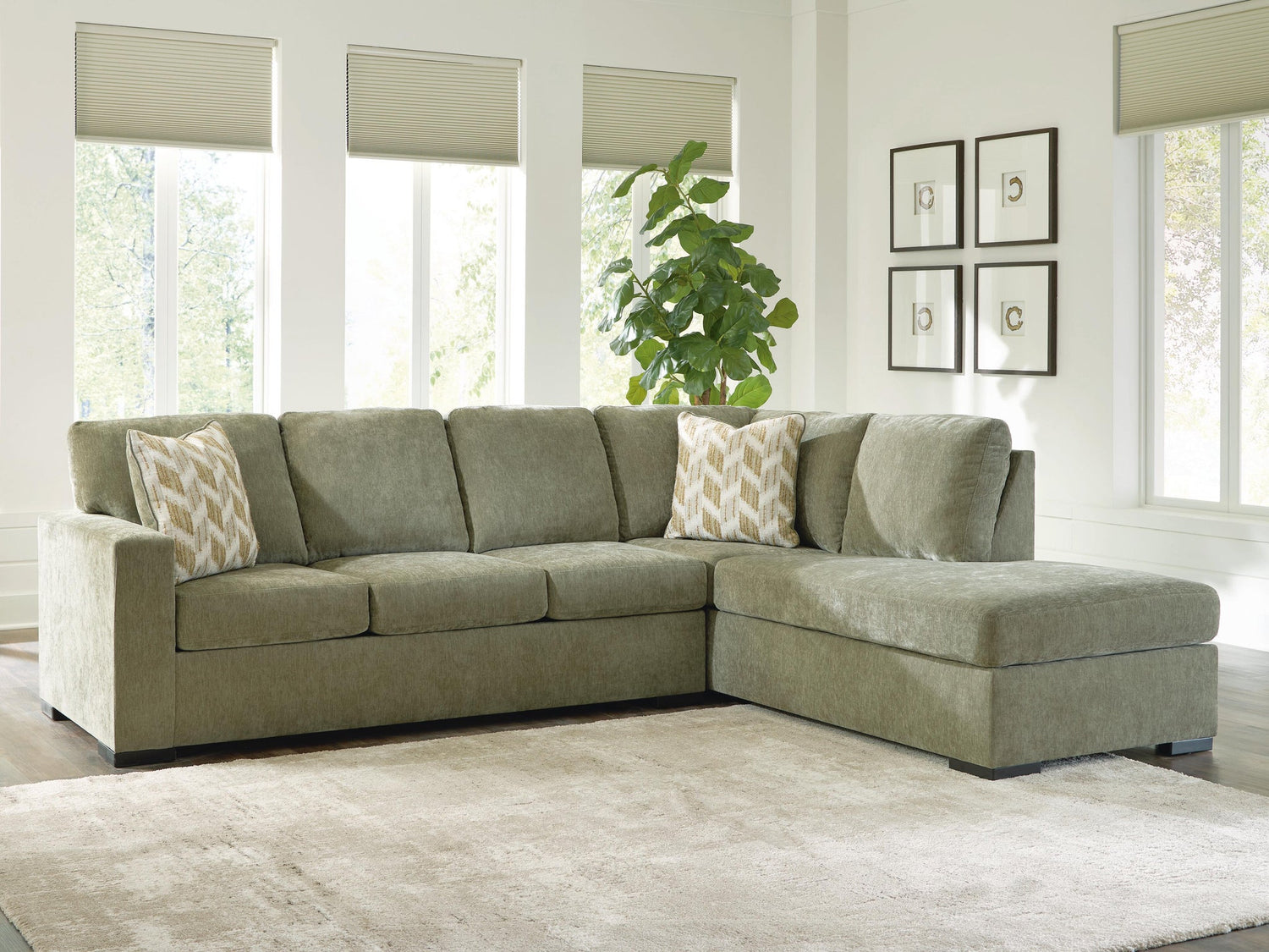 Living Room > Reclining Furniture