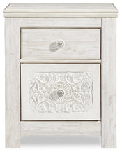 Load image into Gallery viewer, Paxberry Queen Panel Bed with Mirrored Dresser and 2 Nightstands
