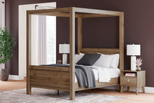 Load image into Gallery viewer, Aprilyn Full Canopy Bed with Dresser and 2 Nightstands
