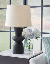 Load image into Gallery viewer, Scarbot Paper Table Lamp (2/CN)
