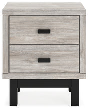 Load image into Gallery viewer, Vessalli Queen Panel Headboard with Mirrored Dresser and 2 Nightstands
